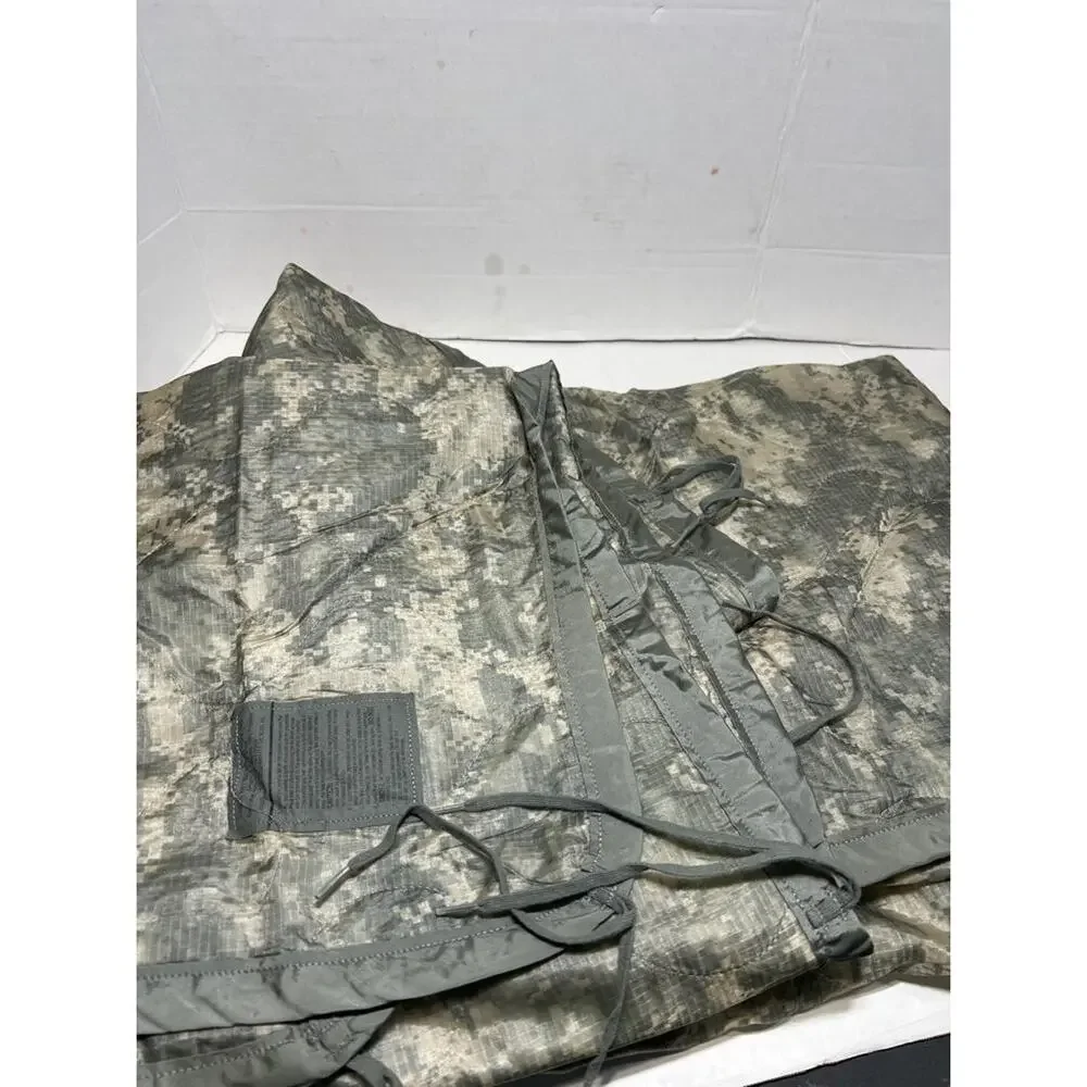 USGI ACU Digital Wet Weather Poncho Liner Woobie Blanket Military Issue